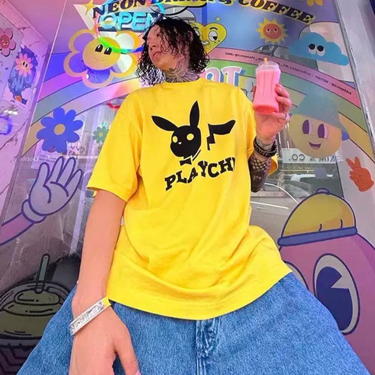 PLAYCHU Tシャツ 全2色【ご注文から2～4週間前後での発送】